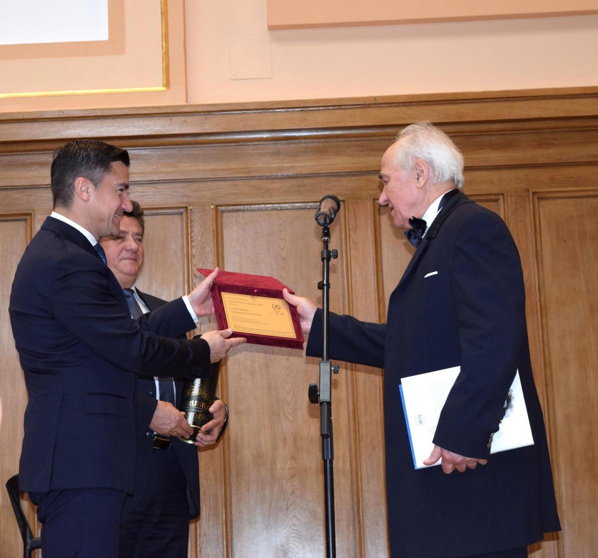 Render heal refuse Compozitorul-academician Eugen Doga, laureat al celei de-a IV-a ediții a „Premiilor Naționale Negruzzi”, Iași. Academia de Ştiinţe a Moldovei. 3.12.2019 | Eugen Doga Render heal refuse Compozitorul-academician Eugen Doga, laureat al celei de-a IV-a ediții a „Premiilor Naționale Negruzzi”, Iași. Academia de Ştiinţe a Moldovei. 3.12.2019 | Eugen Doga